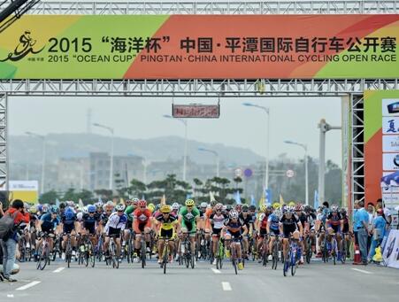 PG电子网址田径锦标赛百米决飞人大战一触发